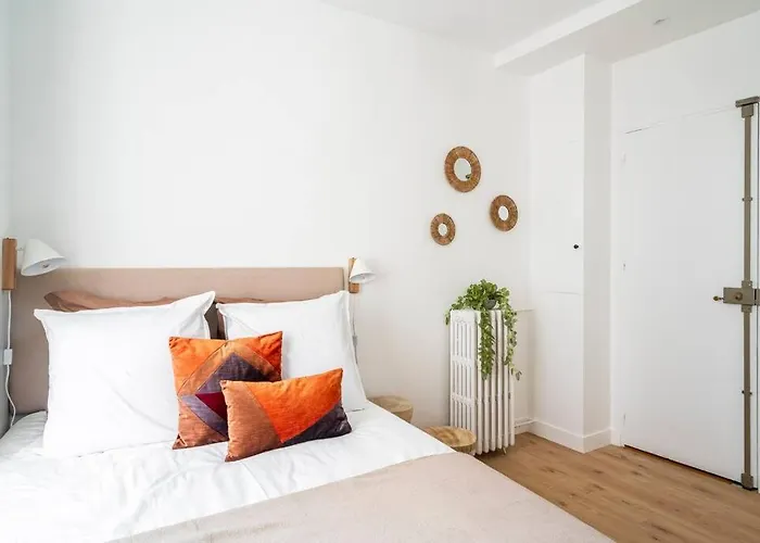 Apartamento Au Centre De - Musée Grévin *